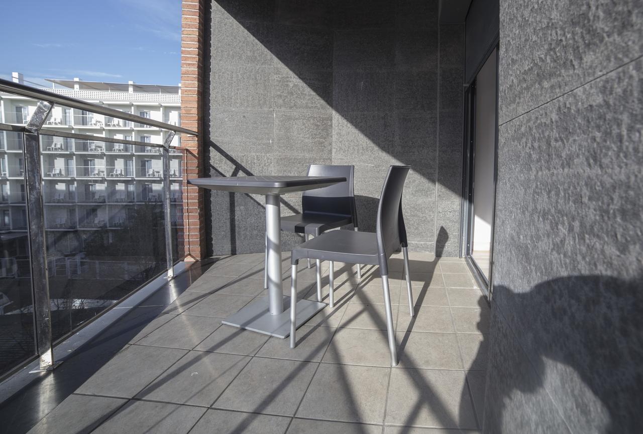 Apartaments Ponent Lloret de Mar Exteriör bild